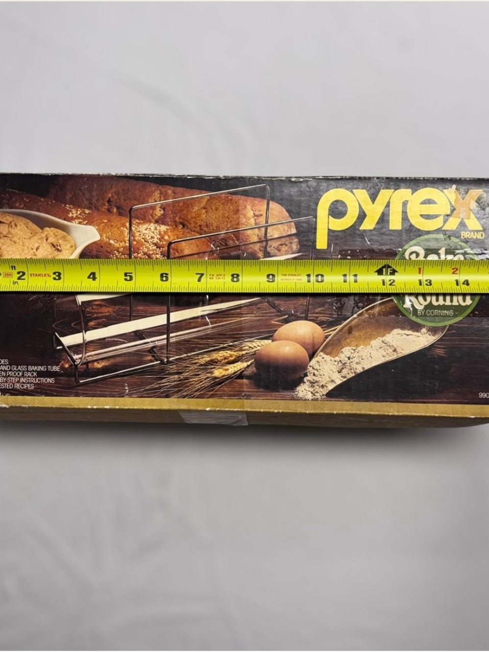 Pyrex Bake-a-Round Baking Tube & Rack - Picture 6 of 8